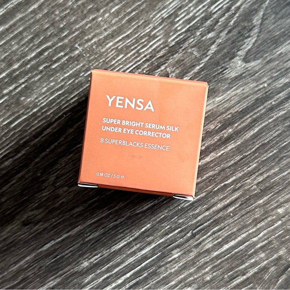 Nwt Super Bright Serum Silk Under Eye Corrector - Medium - Picture 4 of 4